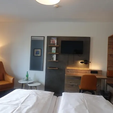 Hotel & Weinhaus Zum Schwarzen Baren Koblenz (Rhineland-Palatinate)