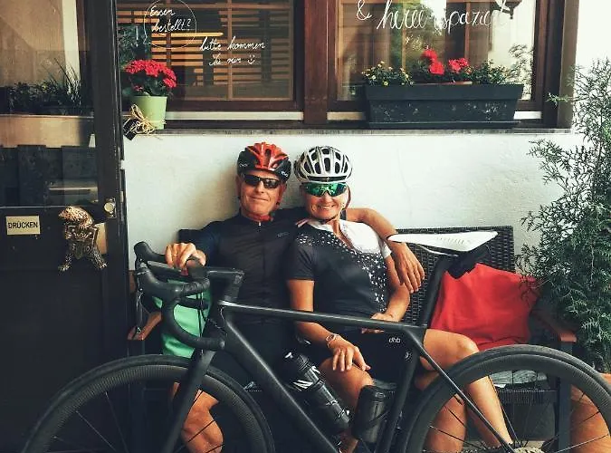 酒店 黑熊葡萄酒屋及酒店 科布倫茨