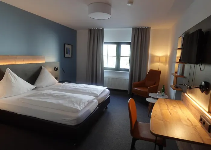 黑熊葡萄酒屋及酒店