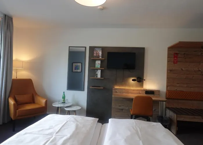 酒店 黑熊葡萄酒屋及酒店 科布倫茨