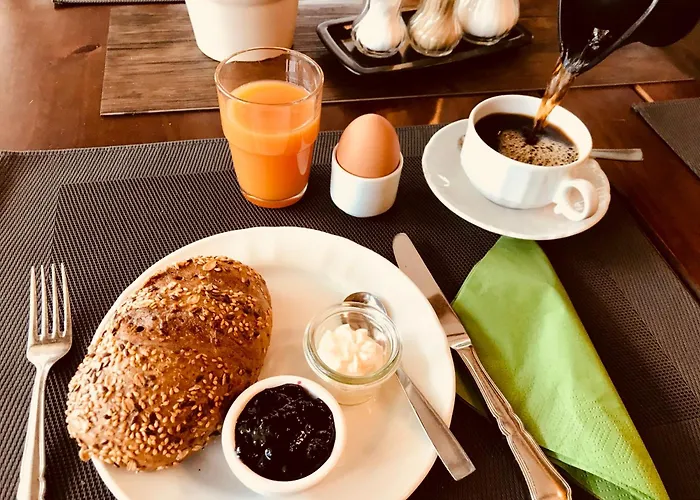 酒店 黑熊葡萄酒屋及酒店 3*